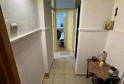 Apartament cu 2 camere decomandat în Nicolina - 6