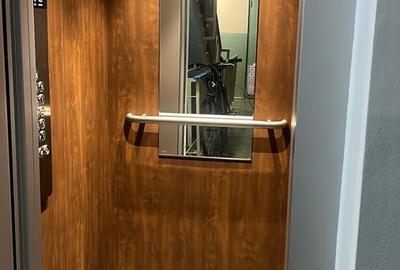 Apartament cu 2 camere decomandat în Berceni