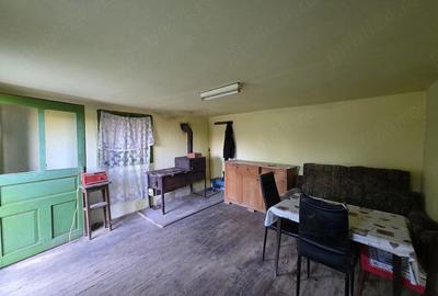 Casă cu 4 camere cu Teren 1887 Mp în Tisa - 5