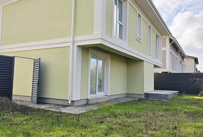 Casă individuală cu 4 camere cu Canalizare în Odăi - 11