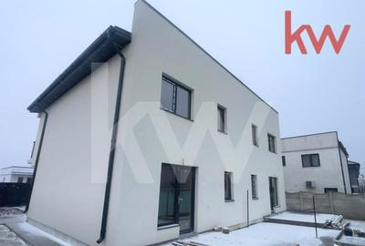 Duplex cu 4 camere cu Canalizare în Cârcea - 6