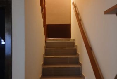 Casă cu 4 camere cu Teren 350 Mp în Central - 13