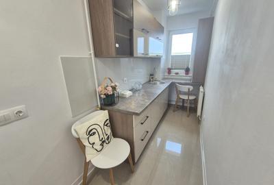 Apartament cu 2 camere semidecomandat, mobilat în Florilor - 32