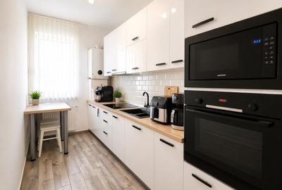 Apartament cu 3 camere decomandat, mobilat în Florești - 2