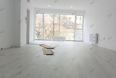 Spațiu comercial, de 54 mp, în Ștefan cel Mare - 4