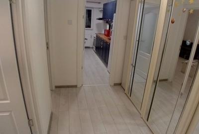 Garsonieră decomandată, mobilată în Sebastian - 2