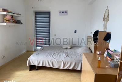 Casă cu 4 camere în Central - 3