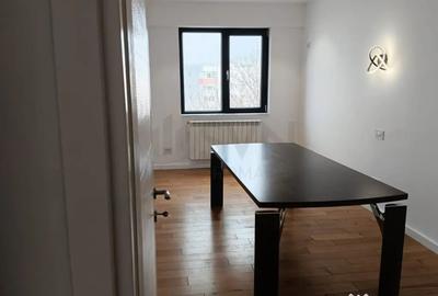 Apartament cu 2 camere decomandat în Aviației - 7