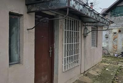 De vanzare casa in Flore?ti, Prahova langa Micul Trianon (Castelul Cantacuzino) - 2