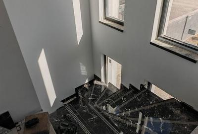 Casă individuală cu 4 camere cu Canalizare în Cristian - 12