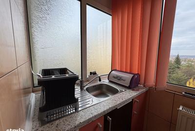 Apartament cu 3 camere decomandat în Bere - 3