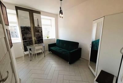 Garsonieră decomandată în Complex Studențesc - 1