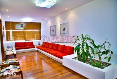 Apartament cu 2 camere decomandat în Metalurgiei