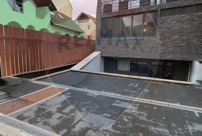 Spatiu comercial de 165mp de inchiriat in zona Plopilor - 19