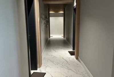 Apartament cu 2 camere decomandat în Mamaia