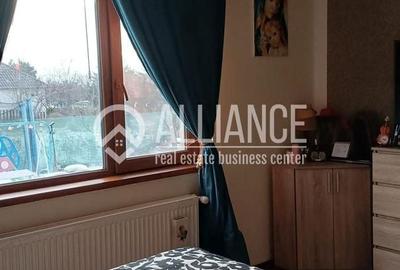 Casă individuală cu 3 camere cu Canalizare în Corbu - 2