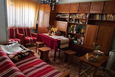 Apartament cu 2 camere decomandat în Central - 1