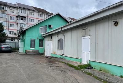 Spațiu industrial, de 500 mp, în Central