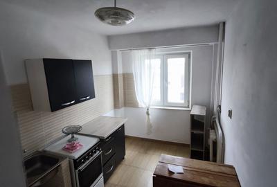 Apartament cu 2 camere decomandat în Boema - 2