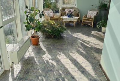 Casă cu 4 camere în Central - 4