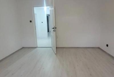 Casă cu 4 camere cu Teren 500 Mp în Central - 5