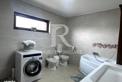 Casă cu 4 camere în Girișu de Criș - 4
