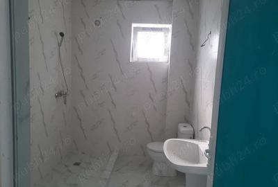 Casă cu 8 camere cu Teren 600 Mp în Ștefăneștii de Jos - 2