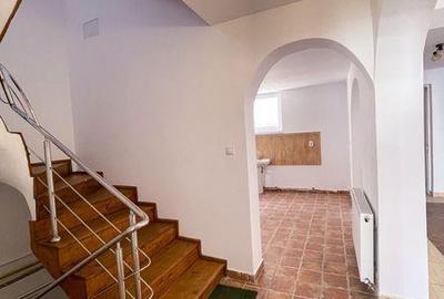 Casă cu 4 camere cu Teren 390 Mp în Trei Stejari - 8