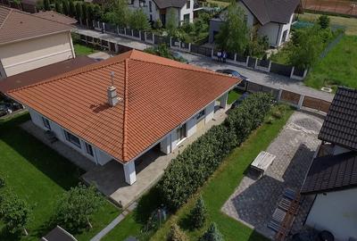 Casă individuală cu 3 camere cu Canalizare în Luna de Sus - 12