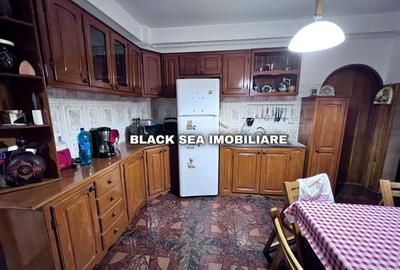 Vila 7 camere D+P+1+M - Gaze - 2 Garaje - 50m de plaja - Ocazie Unică - 4