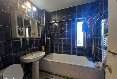 Apartament cu 3 camere decomandat în Ultracentral