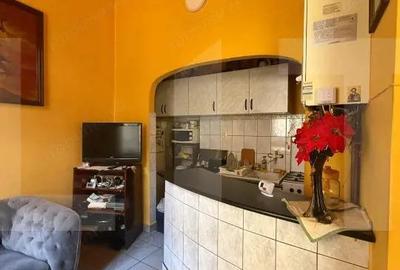 Apartament cu 2 camere decomandat în Central - 1