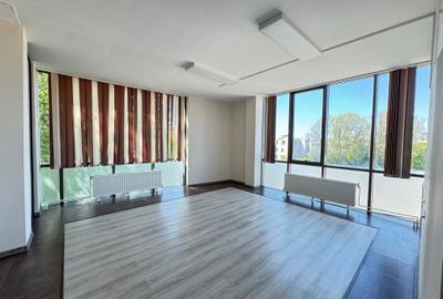 Spațiu comercial, 233 mp în Faleza Nord