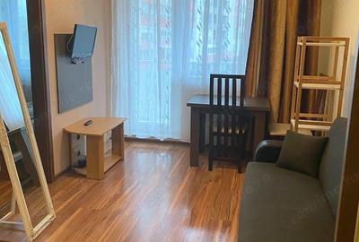 Apartament cu 2 camere semidecomandat în Calea Aradului