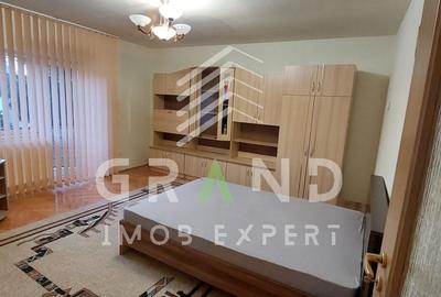 Ap 3 camere decomandate | 84 mp | casa particulara cu parcare | Calea Turzii - 3