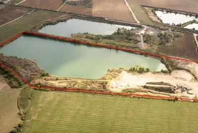 Teren de 166000 mp, în Santăul Mic - 4