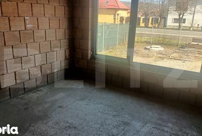 Casă cu 4 camere decomandat cu Teren 600 Mp în Beclean - 10
