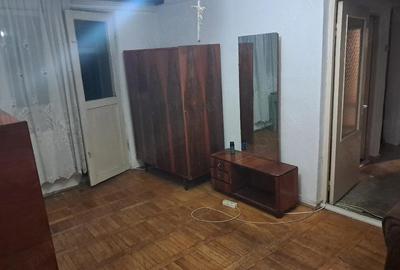 Garsonieră decomandată în Central - 1