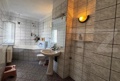 Proprietate de vanzare, 600 mp, zona Centrala - 12