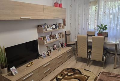 Apartament cu 2 camere semidecomandat în Groapa - 1