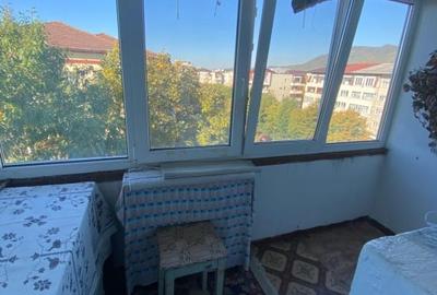 Apartament cu 3 camere, 75 mp, zona Centrala - 3