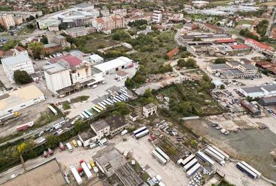 Oportunitate! Cladiri industriale cu teren 6820mp pe strada Poetului, Arad - 2
