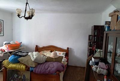 Casa cu teren la Polovragi - 6