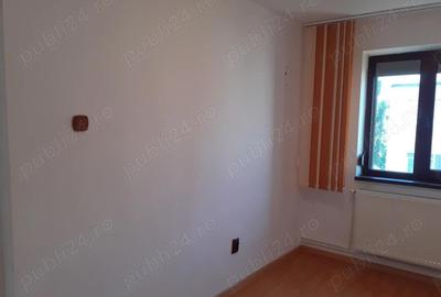 Vanzare Apartament cu 3 camere cf.2, semid., etajul 4, Zona Hipodrom aproape de Piata Microhala. - 19