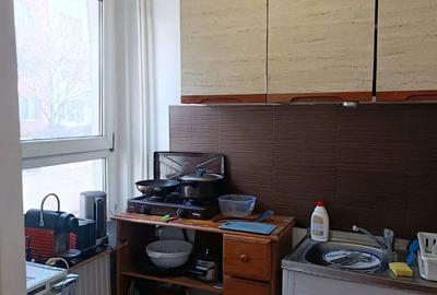 Se inchiriaza ieftin garsoniera Brasov - 1