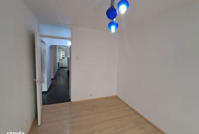 Apartament cu 3 camere în Central - 11