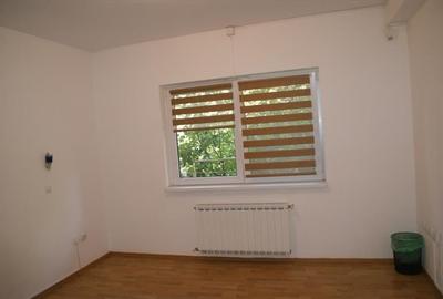 Vatra Luminoasa, apartament in vila, 3 camere, 100 mp, curte - 4