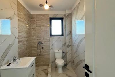 Vând apartament cu 3 camere bloc nou - 4