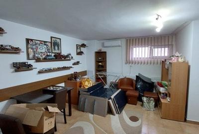 Mircea Cel Batran – Vila 36 Camere – Teren Generos - 11
