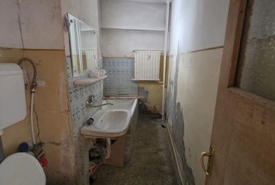 Apartament cu 3 camere decomandat în Giulești - 14